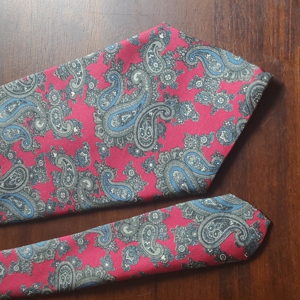 Classic Red and Gray Silk Tie Fractal Floral Paisleys